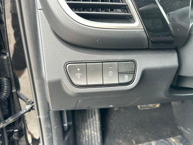 Photo of 2025 Fusion Black Kia Seltos