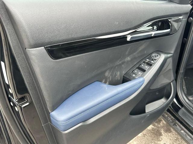 Photo of 2025 Fusion Black Kia Seltos
