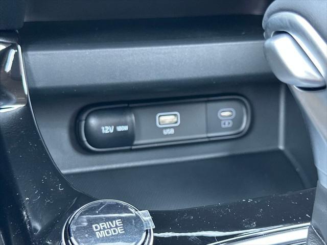 Photo of 2025 Fusion Black Kia Seltos