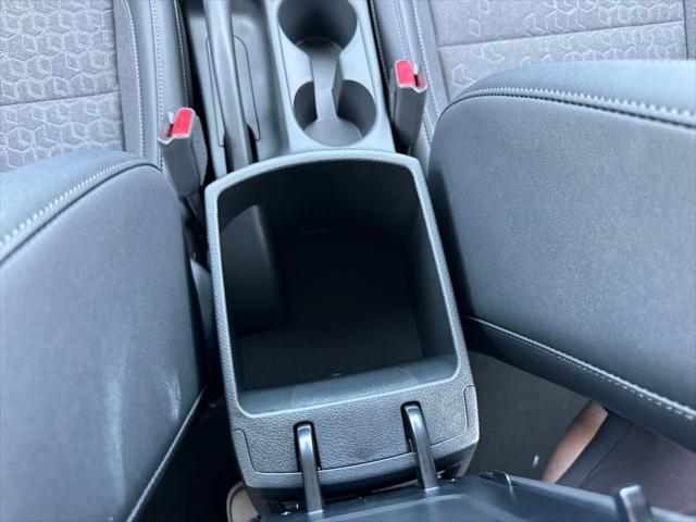 Photo of 2025 Fusion Black Kia Seltos