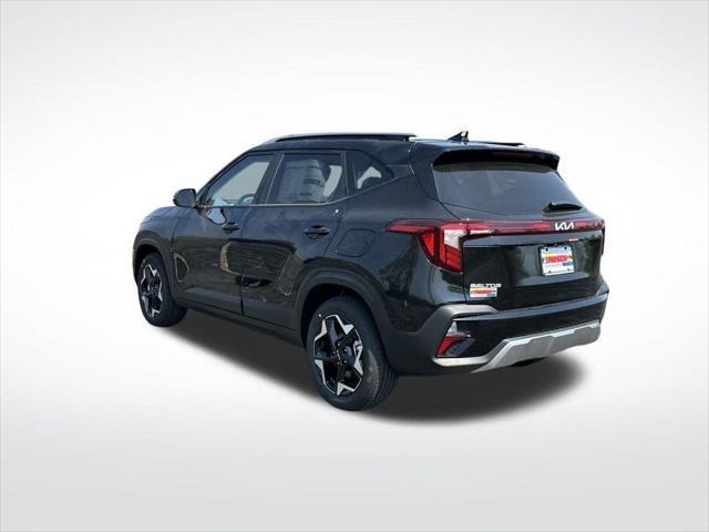 Photo of 2025 Fusion Black Kia Seltos