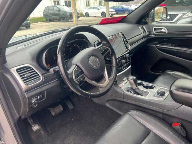 Photo of 2020 Billet Silver Metallic Clearcoat Jeep Grand Cherokee