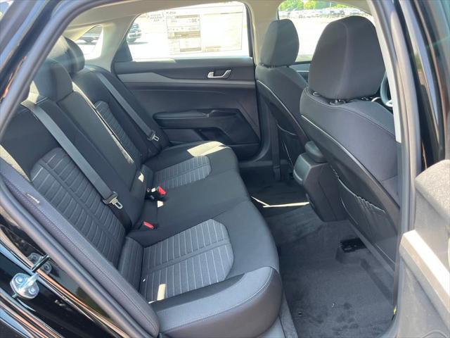 Photo of 2026 Aurora Black Kia K5