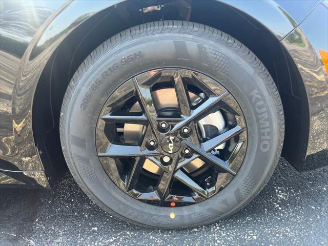 Photo of 2026 Aurora Black Kia K5