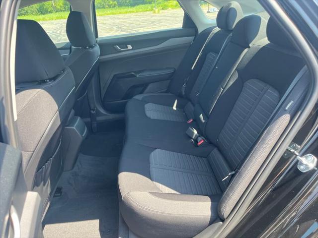 Photo of 2026 Aurora Black Kia K5