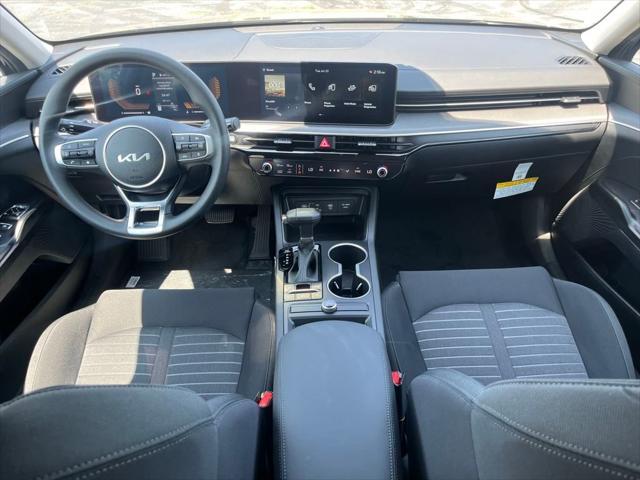 Photo of 2026 Aurora Black Kia K5