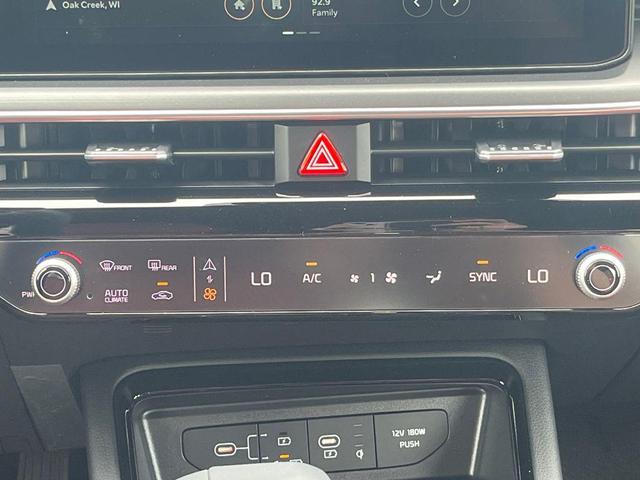 Photo of 2026 Snow White Pearl Kia K5