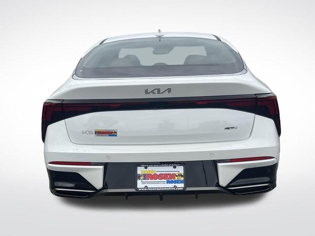 Photo of 2026 Snow White Pearl Kia K5