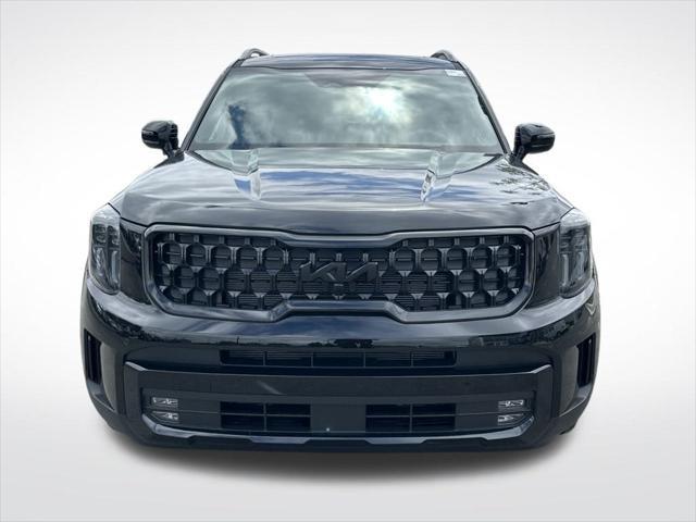Photo of 2025 Ebony Black Kia Telluride