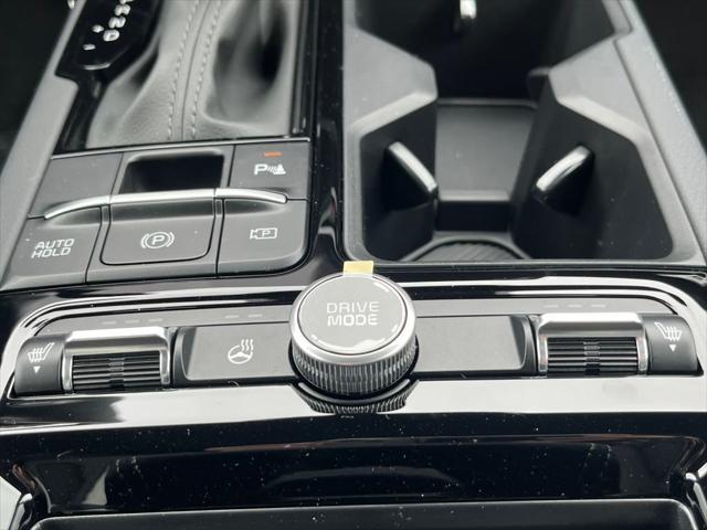 Photo of 2025 Gray Kia K5