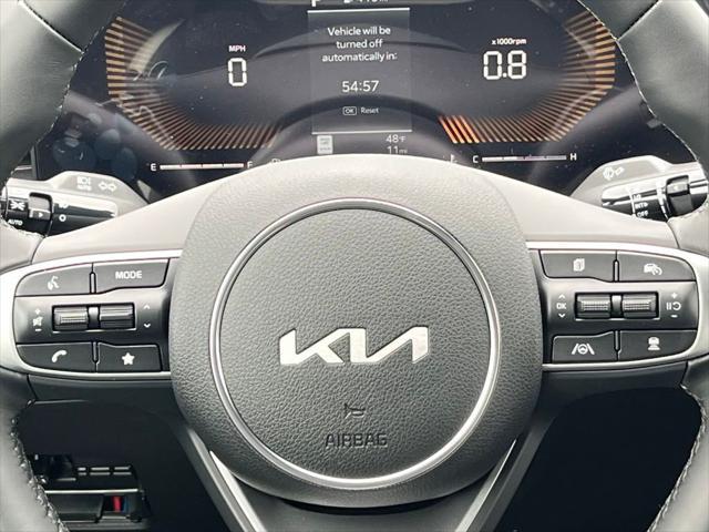 Photo of 2025 Gray Kia K5