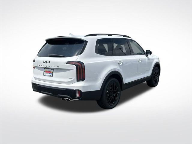 Photo of 2025 Glacial White Pearl Kia Telluride