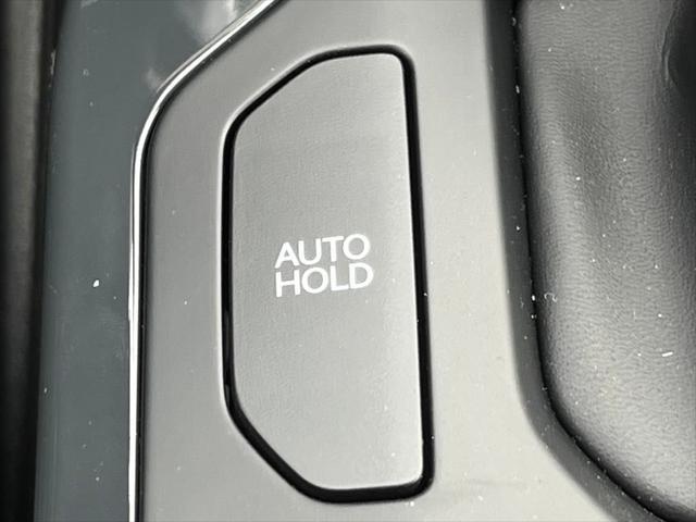 Photo of 2025 Snow White Pearl Kia K4
