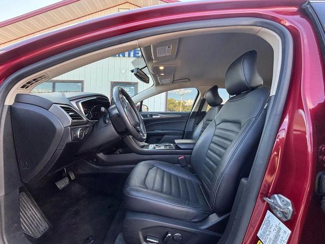 Photo of 2018 Red Ford Fusion
