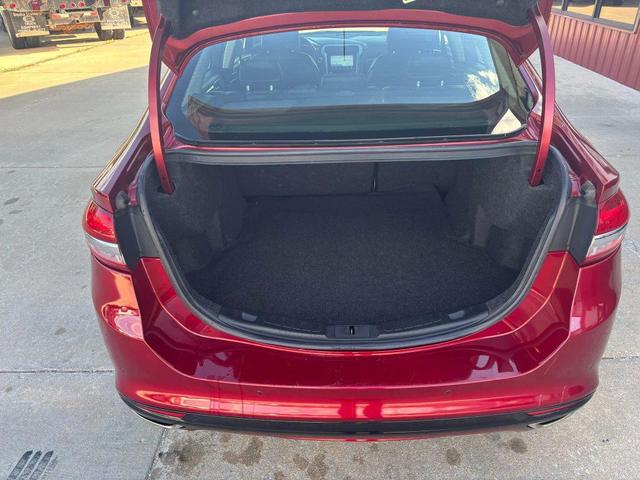 Photo of 2018 Red Ford Fusion