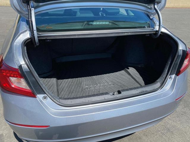 Photo of 2021 Lunar Silver Metallic Honda Accord Hybrid