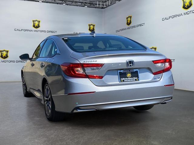 Photo of 2021 Lunar Silver Metallic Honda Accord Hybrid