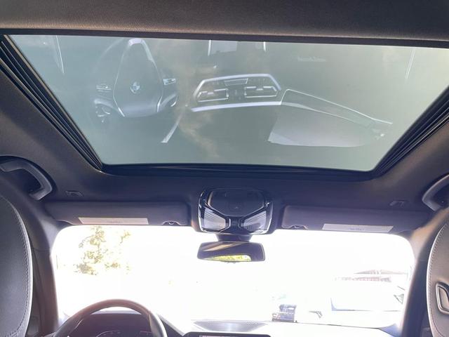 Photo of 2022 Mineral Grey Metallic BMW 330
