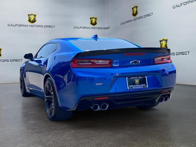 Photo of 2018 Hyper Blue Metallic Chevrolet Camaro