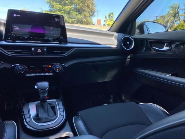 Photo of 2022 Sporty Blue Kia Forte