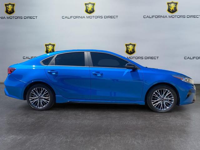 Photo of 2022 Sporty Blue Kia Forte