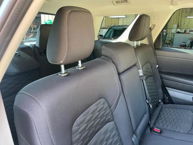 Photo of 2022 Super Black Nissan Pathfinder