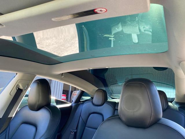 Photo of 2020 Gray Tesla Model 3