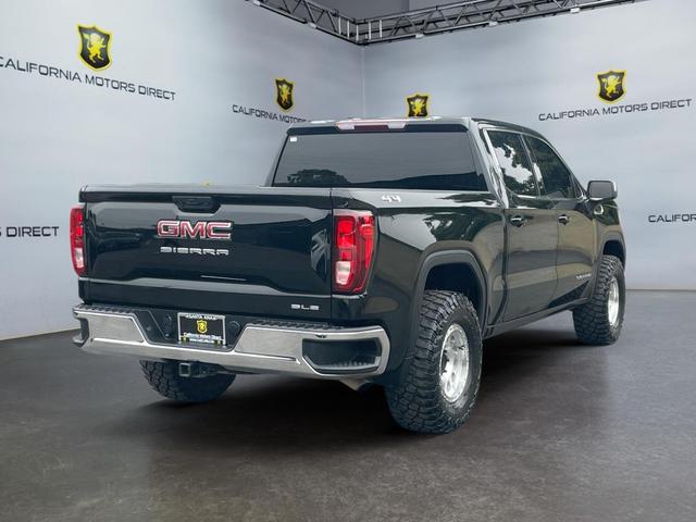 Photo of 2023 Onyx Black GMC Sierra 1500