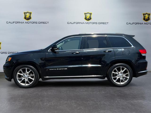 Photo of 2016 Brilliant Black Crystal Pearlcoat Jeep Grand Cherokee