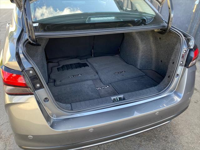 Photo of 2025 Gun Metallic Nissan Versa