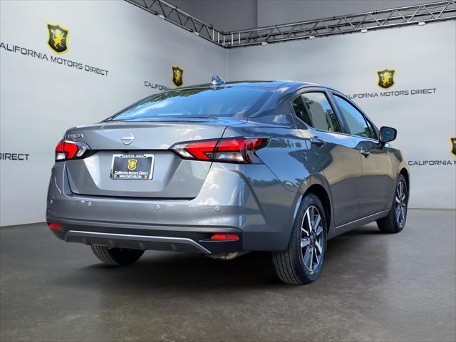 Photo of 2025 Gun Metallic Nissan Versa