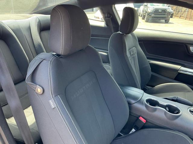 Photo of 2021 Carbonized Gray Metallic Ford Mustang