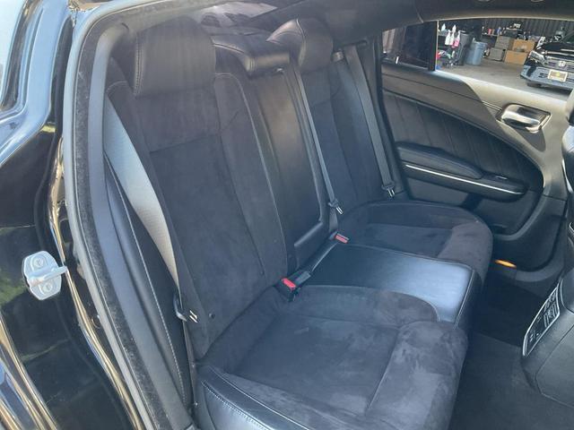 Photo of 2020 Pitch Black Clearcoat Dodge Charger