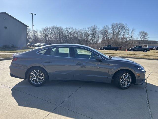 Photo of 2023 Hampton Gray Hyundai SONATA