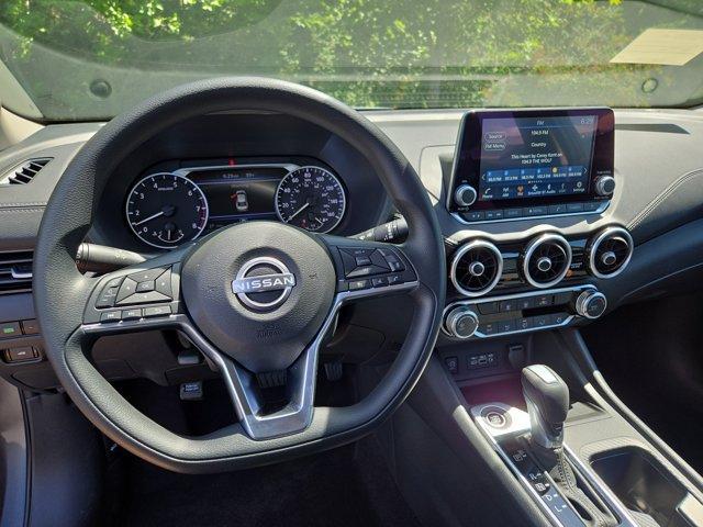 Photo of 2025 Gun Metallic Nissan Sentra