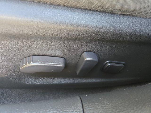 Photo of 2023 White Nissan Altima