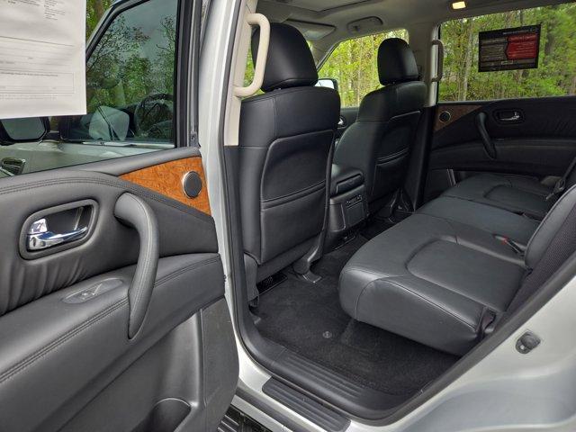 Photo of 2024 Brilliant Silver Metallic Nissan Armada