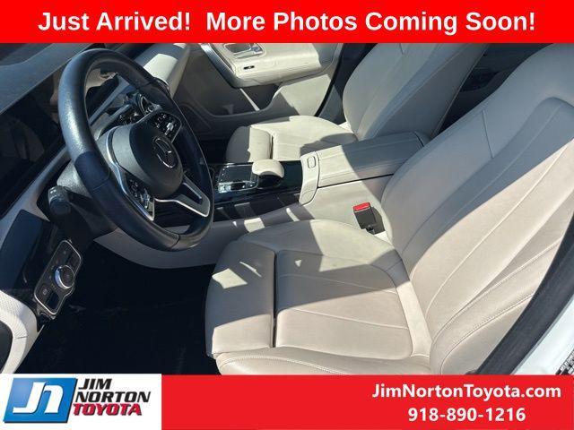 Photo of 2019 Digital White Metallic Mercedes-Benz A-Class