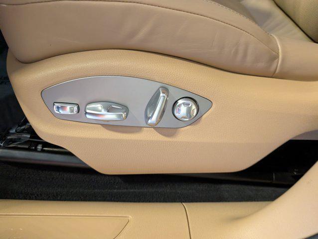 Photo of 2025 Papaya Metallic Porsche Macan