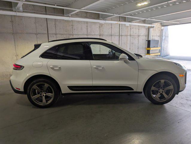 Photo of 2023 White Porsche Macan