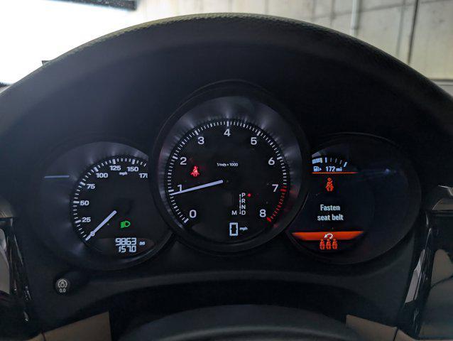 Photo of 2023 White Porsche Macan