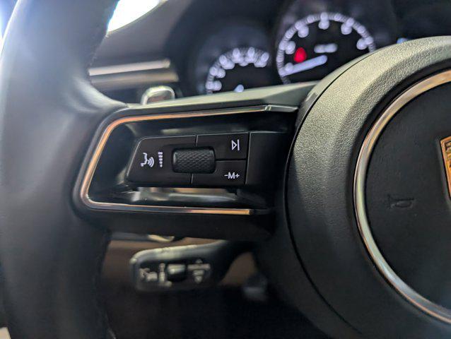 Photo of 2023 White Porsche Macan