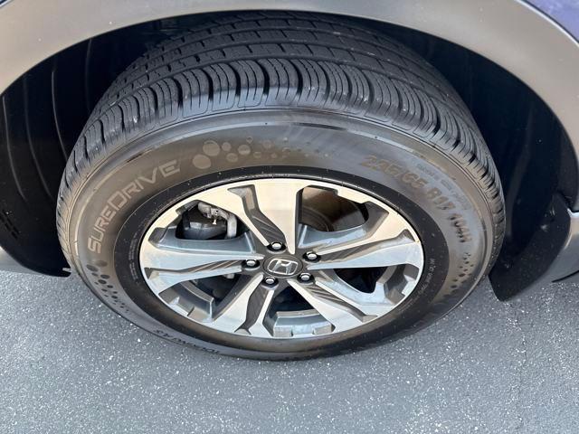 Photo of 2019 Obsidian Blue Pearl Honda CR-V