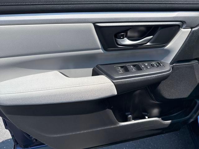 Photo of 2019 Obsidian Blue Pearl Honda CR-V