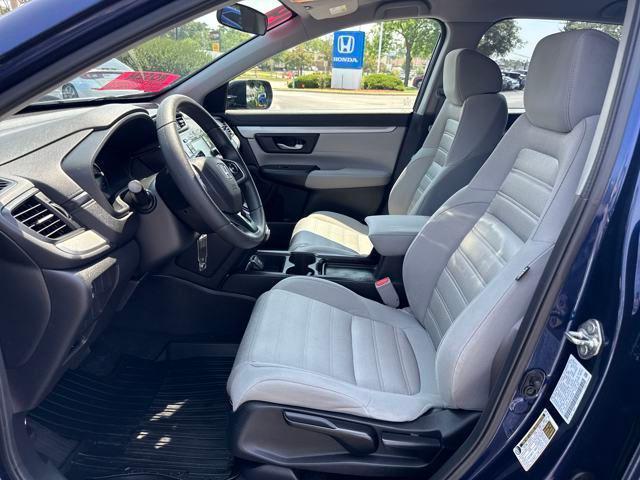 Photo of 2019 Obsidian Blue Pearl Honda CR-V