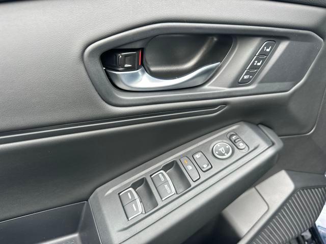 Photo of 2025 Canyon River Blue Metallic Honda Accord Hybrid