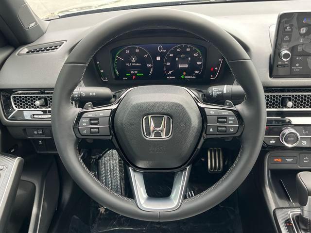 Photo of 2025 Gold Honda Civic Hybrid