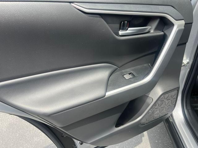 Photo of 2023 Silver Sky Metallic Toyota RAV4