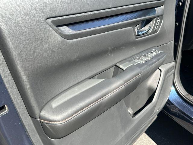 Photo of 2026 Canyon River Blue Metallic Honda CR-V Hybrid