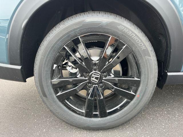 Photo of 2026 Nordic Forest Pearl Honda HR-V